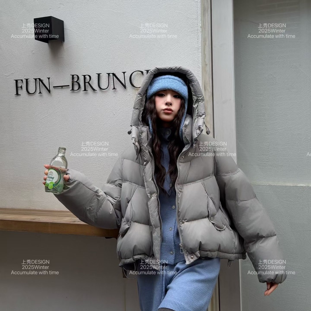 短款连帽羽绒服女冬季韩系新款加厚减龄显瘦面包服外套潮