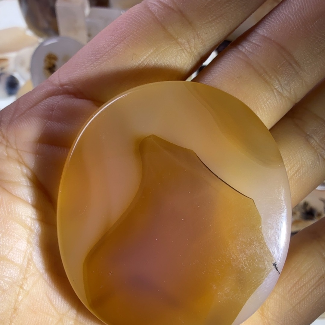 玛瑙/玉髓未镶嵌珠宝半成品