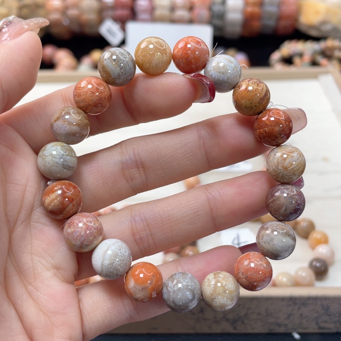 硅化珊瑚（珊瑚玉）手链未镶嵌虹**光520