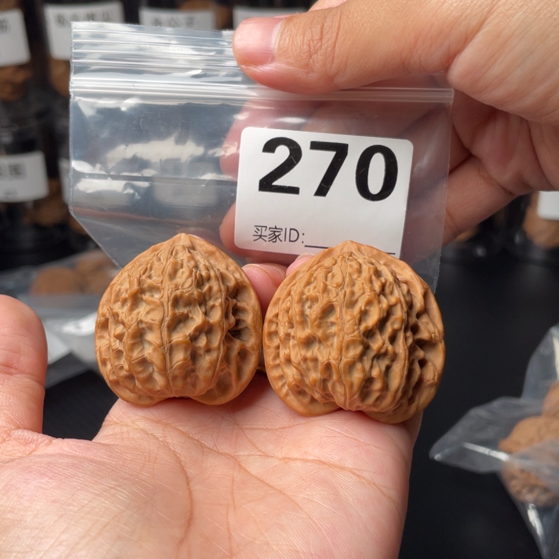 把件文玩核桃全品39金牛