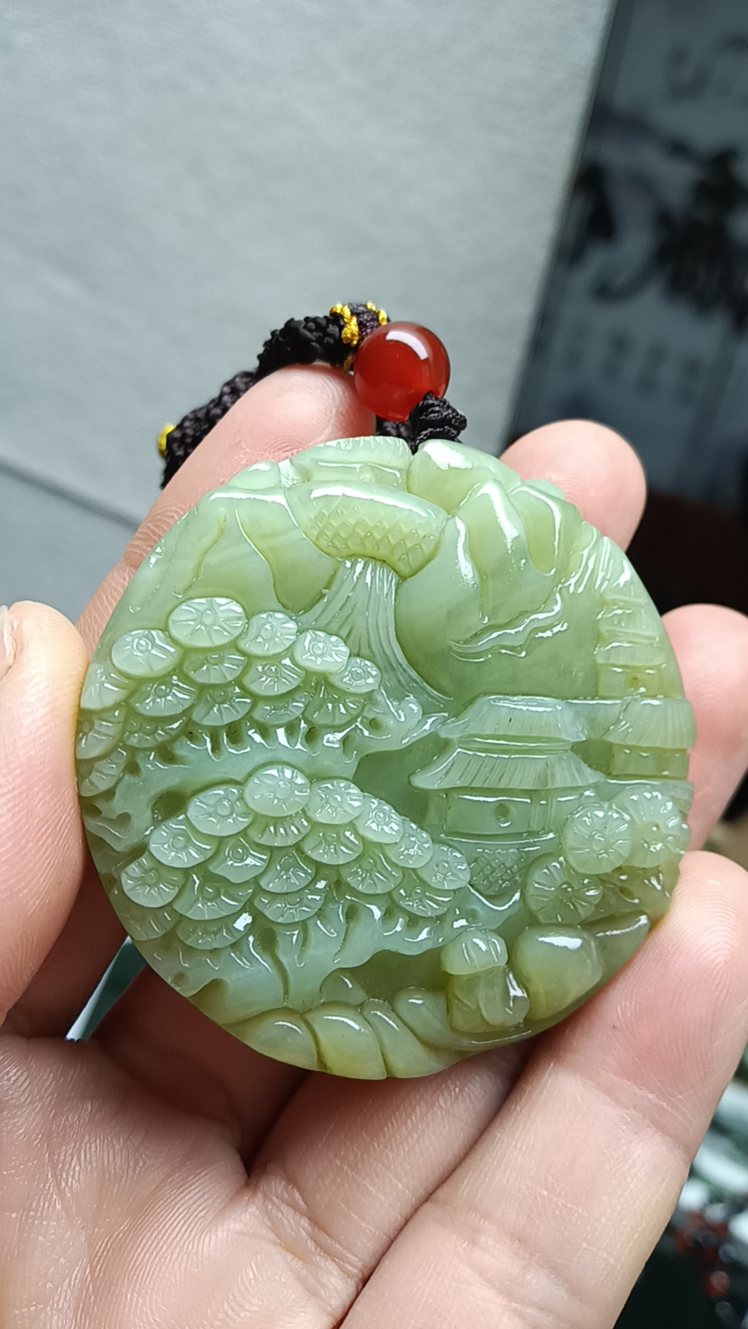 和田玉新疆料双面雕刻山水牌