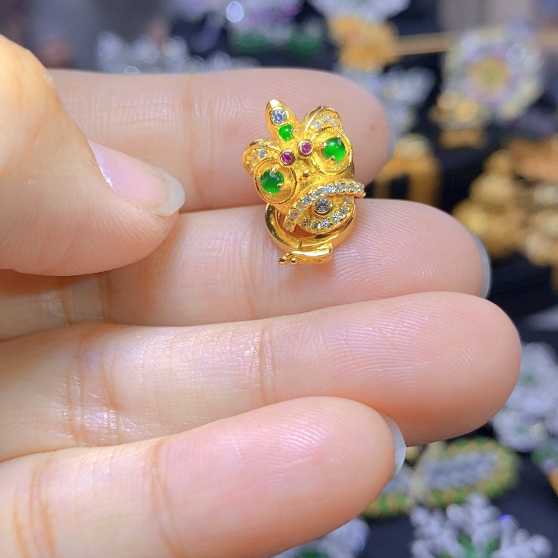 翡翠耳钉银S925镶嵌天然翡翠