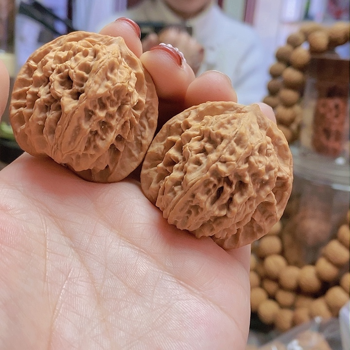 【闪购商品】文玩核桃把件41老款狮子头