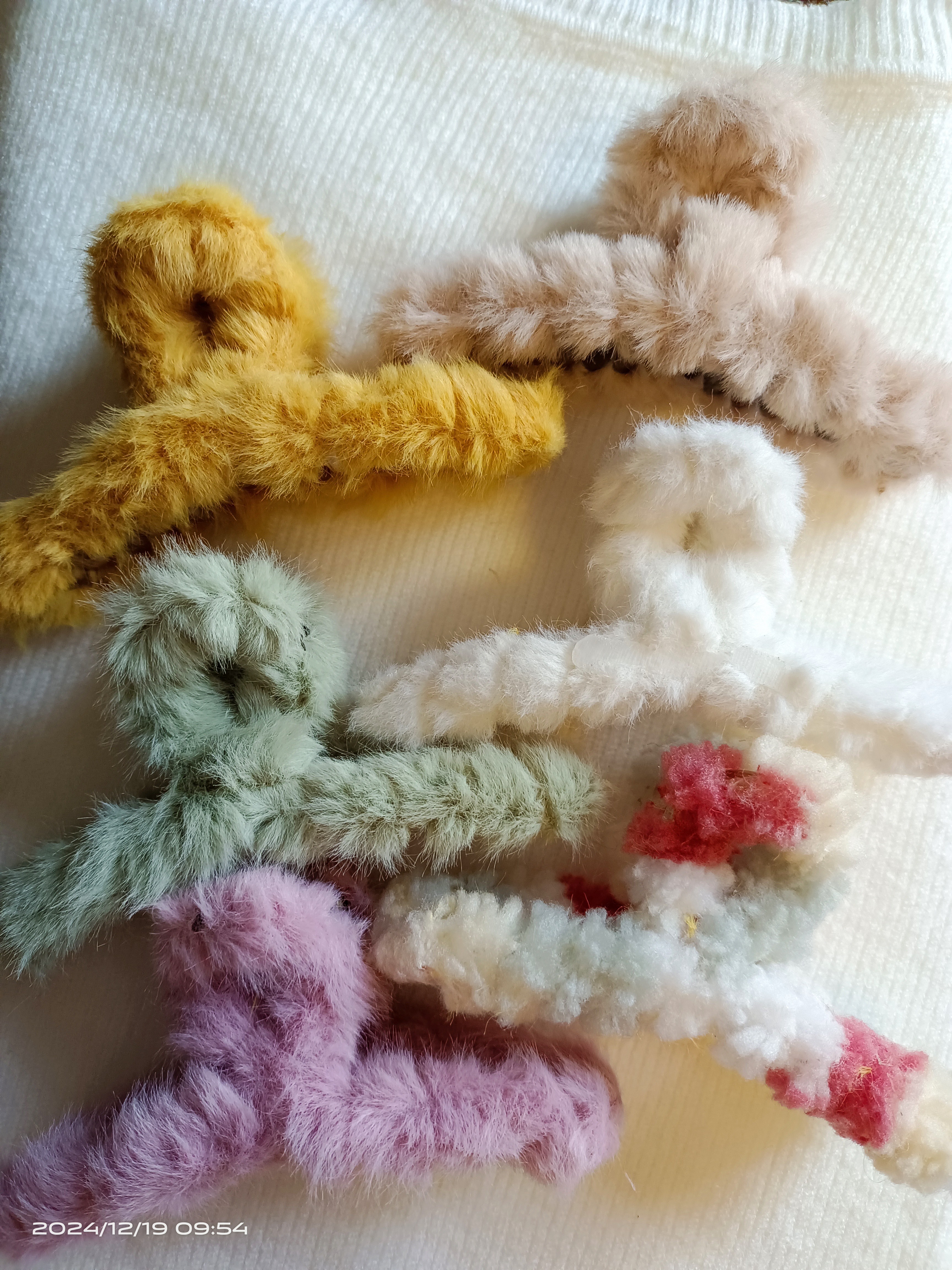 (扣号拍)毛毛抓夹一组成人抓夹发饰秋冬气质时尚时尚时尚