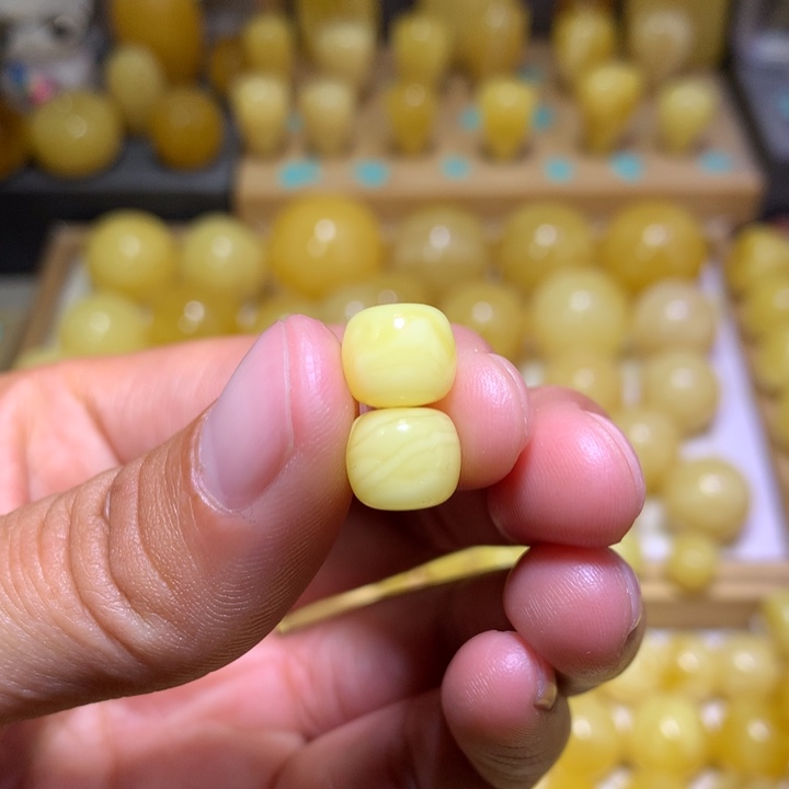蜜蜡裸石未镶嵌天然俄料浓白蜡精工老型9.2