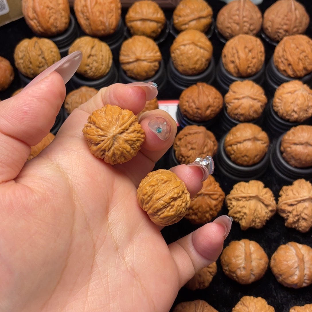 吊坠文玩核桃11号莲花磨盘