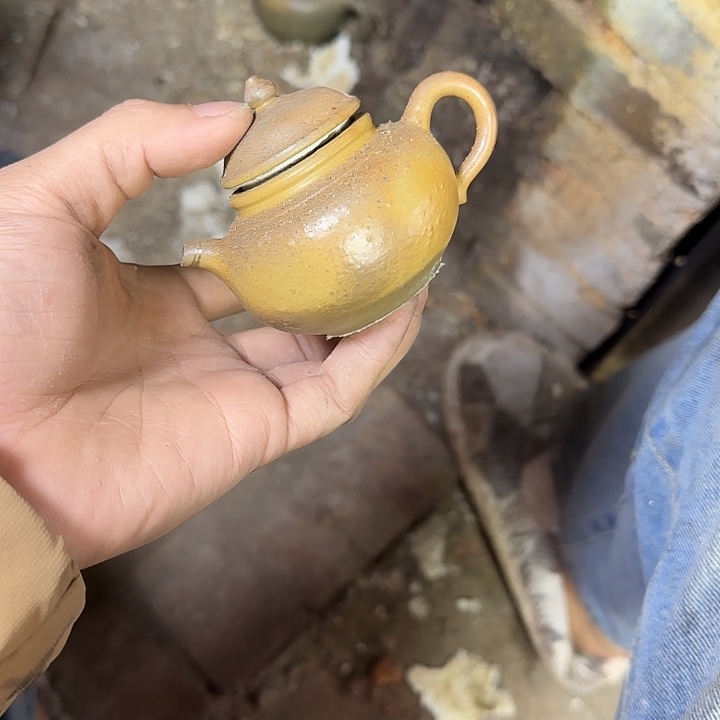 徐***齋茶壶紫砂坭兴陶柴烧