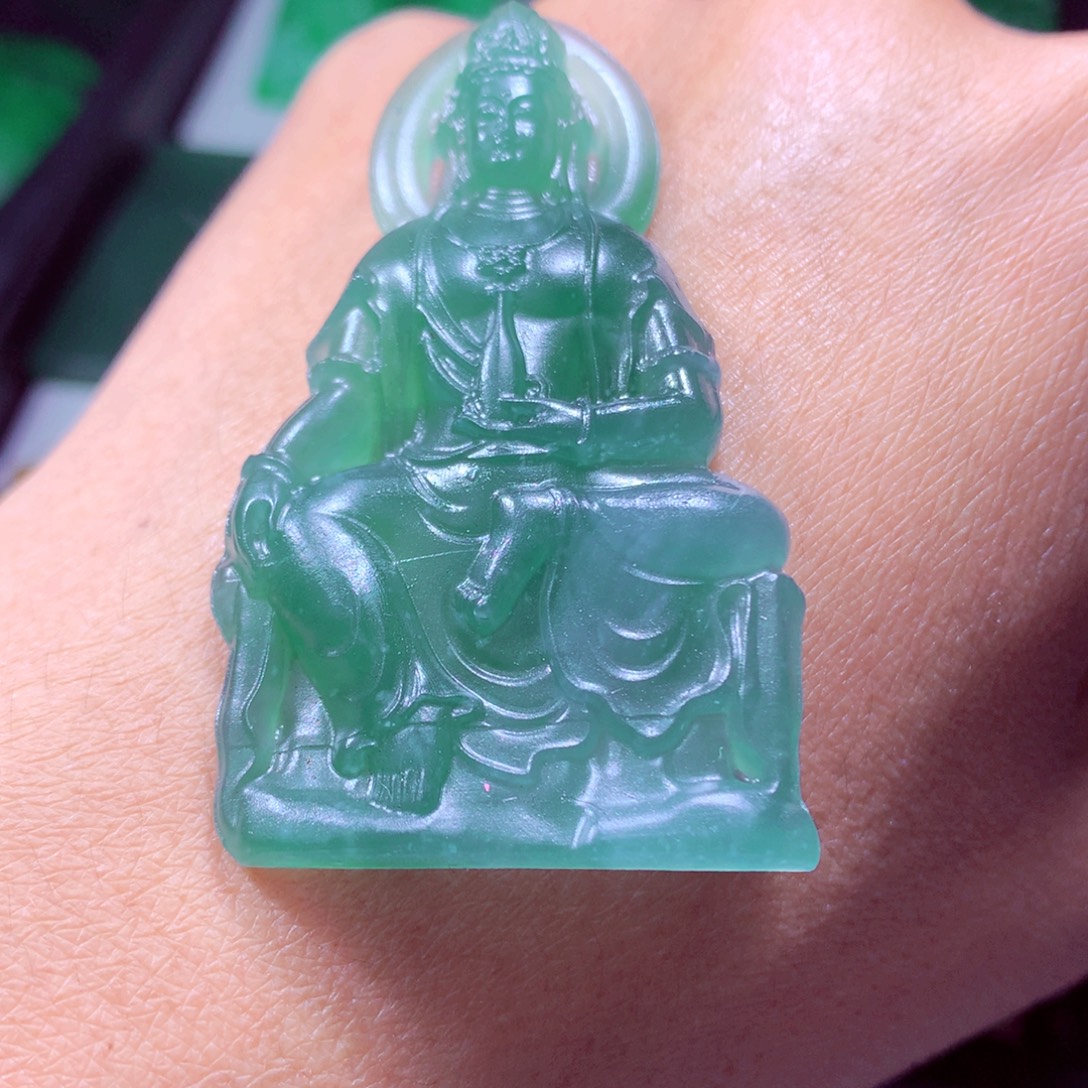 定制翡翠未镶嵌天然翡翠A货毛货挂件