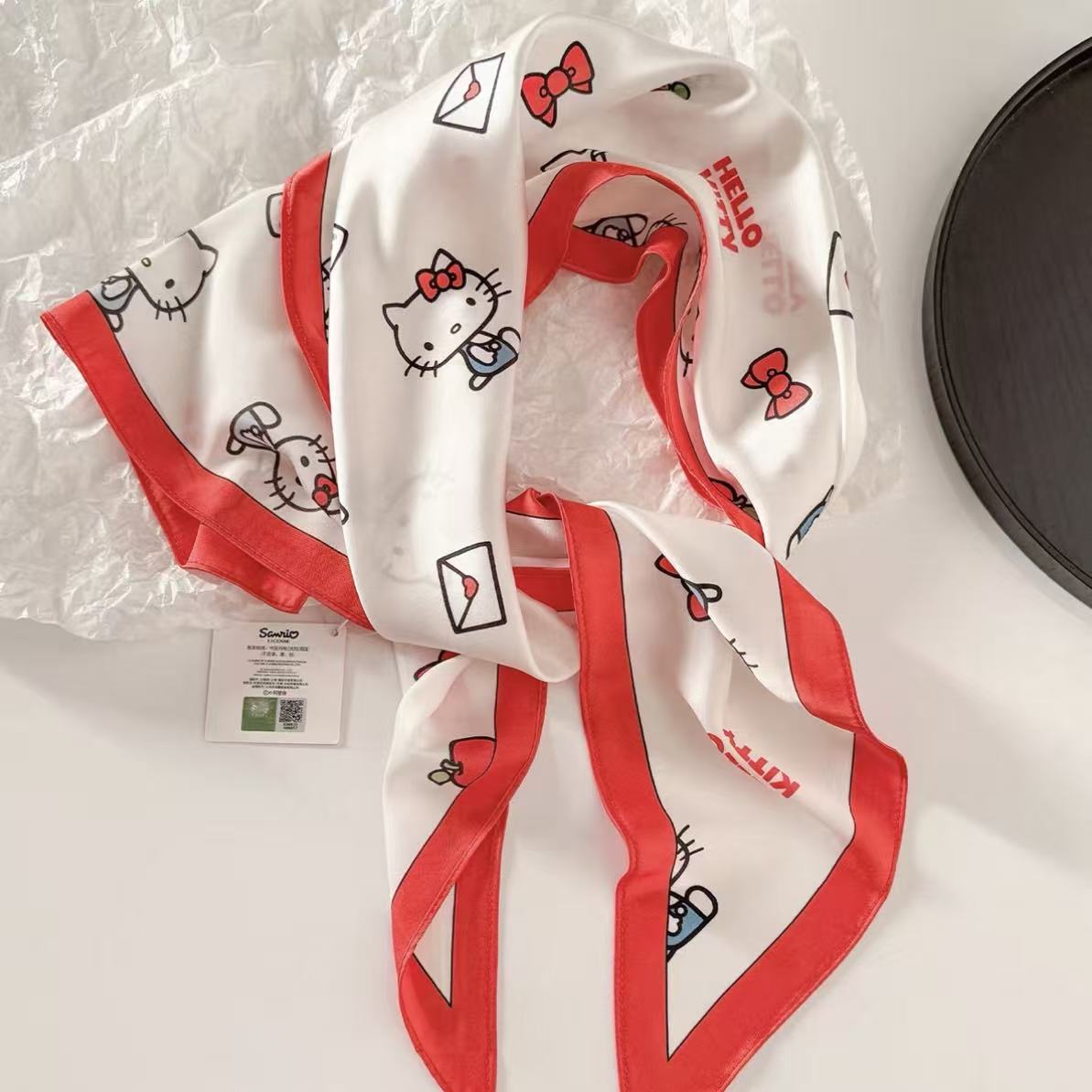 三丽鸥正版授权Hellokitty可爱三角巾方巾多功能高颜值