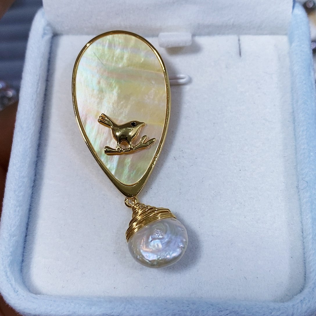 淡水珍珠福利珠宝公司正版胸针未镶嵌