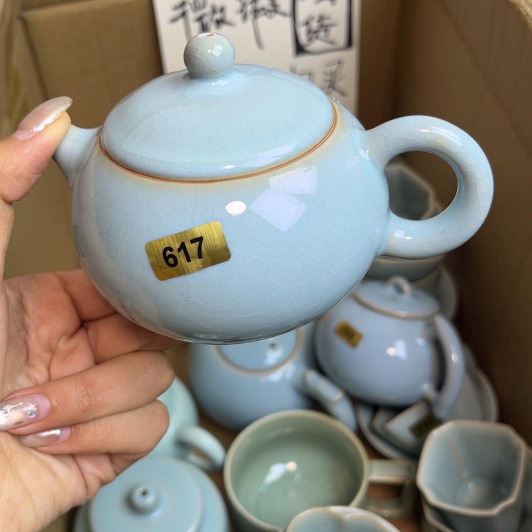 摆件陶小***i617哈哈哈哈哈哈哈