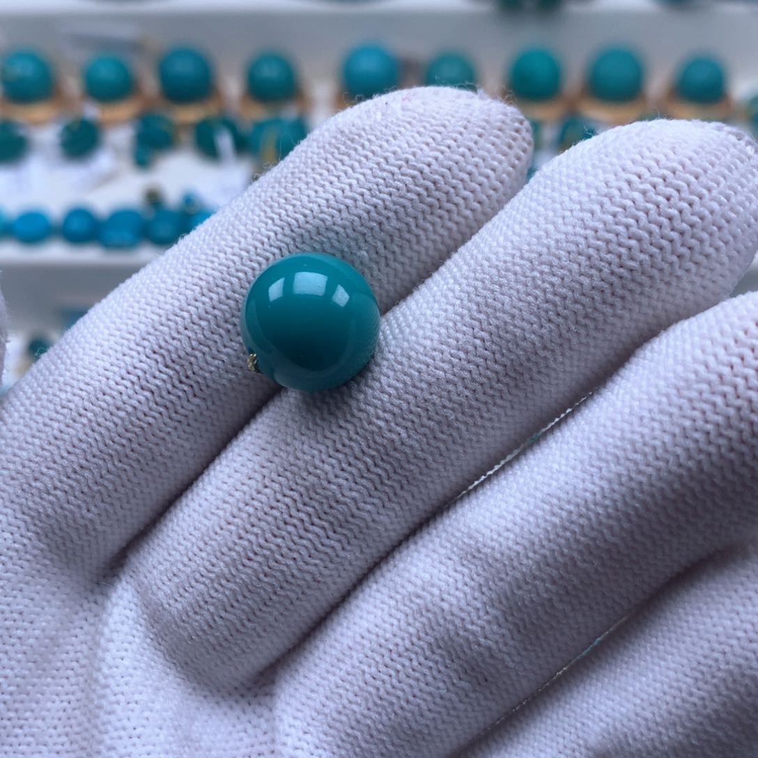 绿松石配饰未镶嵌乌*王