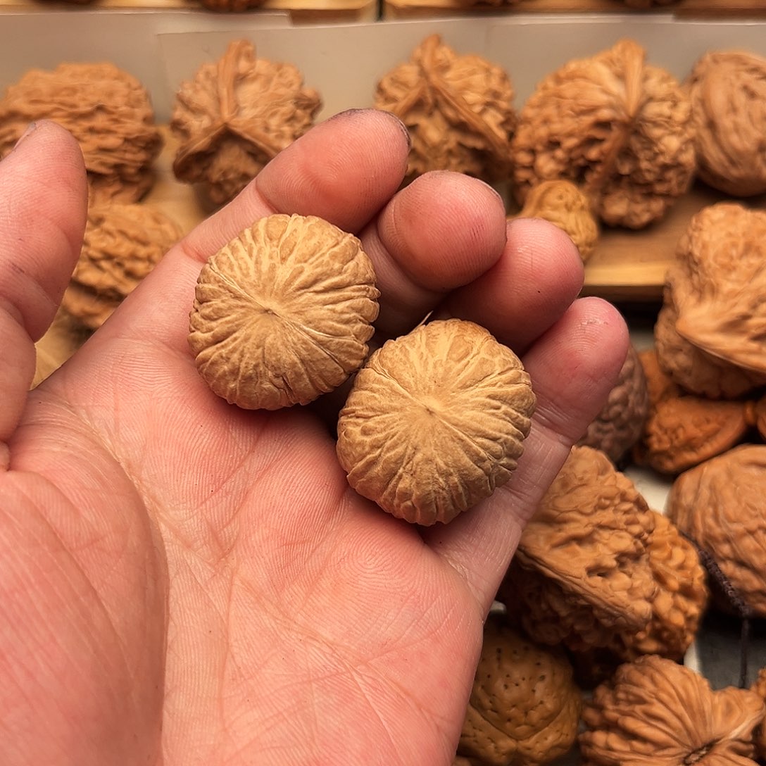 梧****吊坠文玩核桃猴头