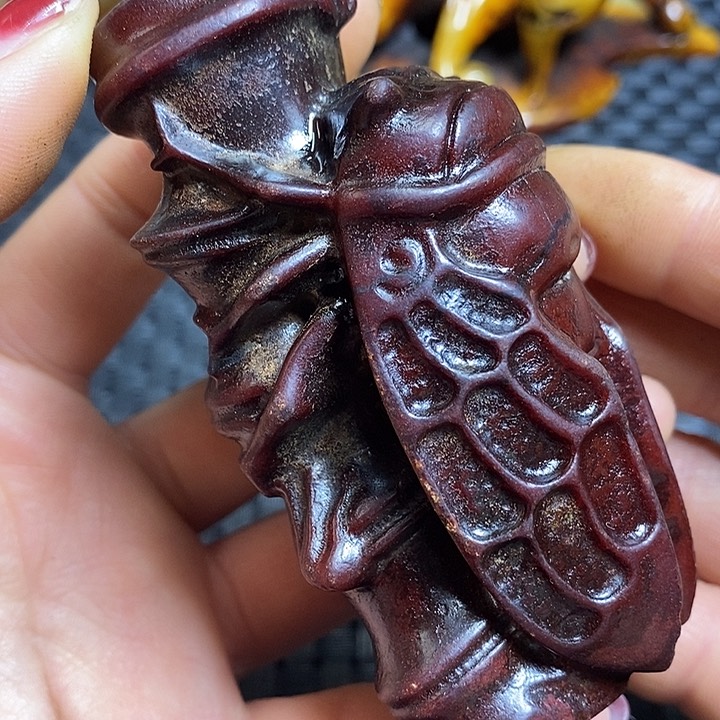 紫金钵盂菩提吊坠不***话