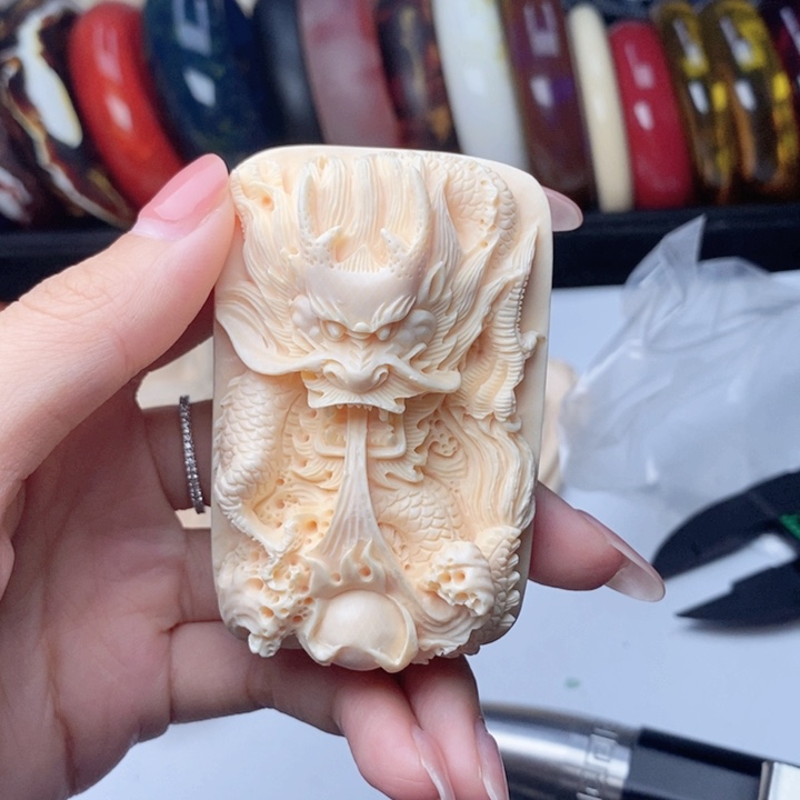 老板娘的专属70吊坠