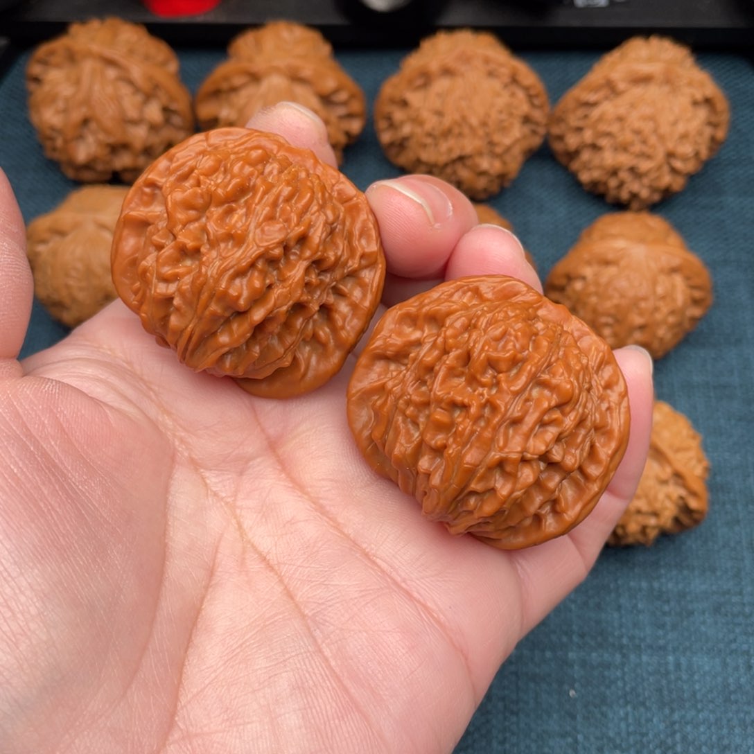 文玩核桃把件全品汉高楼43