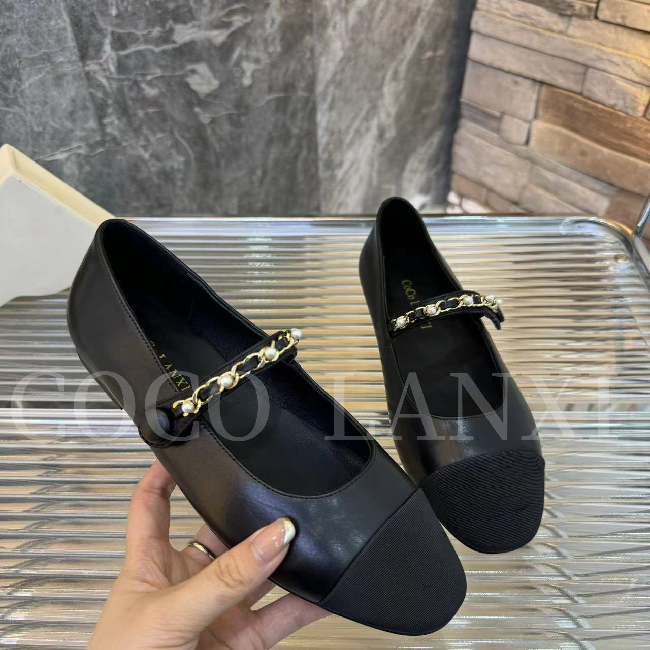 【沐风】百搭黑色软底浅口气质圆头舒适套脚低跟跟鞋24DX072LX