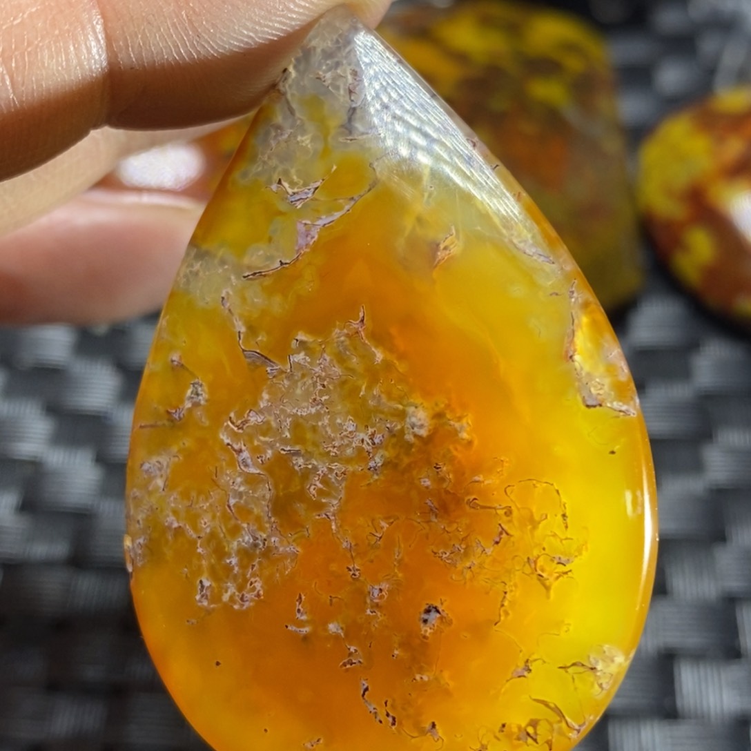 玛瑙/玉髓挂件未镶嵌