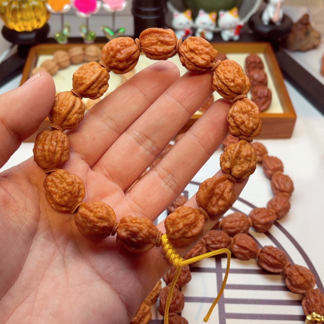 文玩核桃手串青****行蛤蟆头