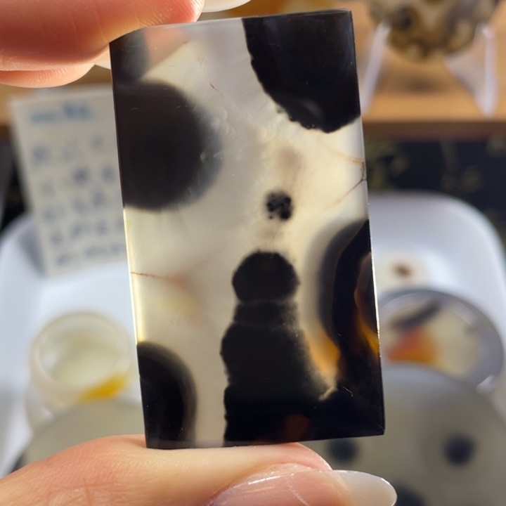 玛瑙/玉髓未镶嵌牌子