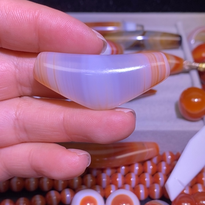 玛瑙/玉髓未镶嵌颈饰