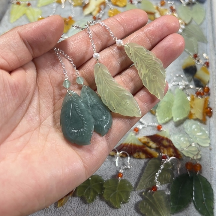 蛇纹石玉耳饰未镶嵌