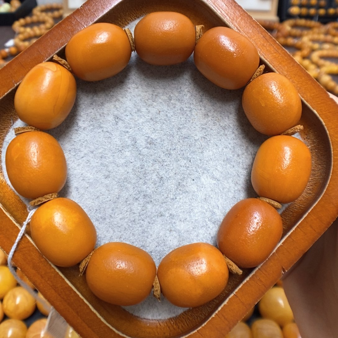 蜜蜡手链未镶嵌蜜蜡