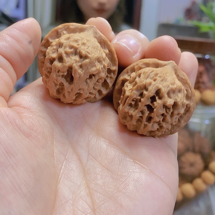 【闪购商品】文玩核桃把件36金锭元宝