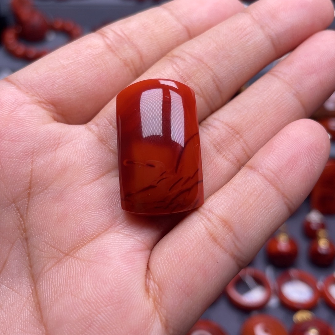 南红玛瑙未镶嵌珠宝奇石无事牌吊坠