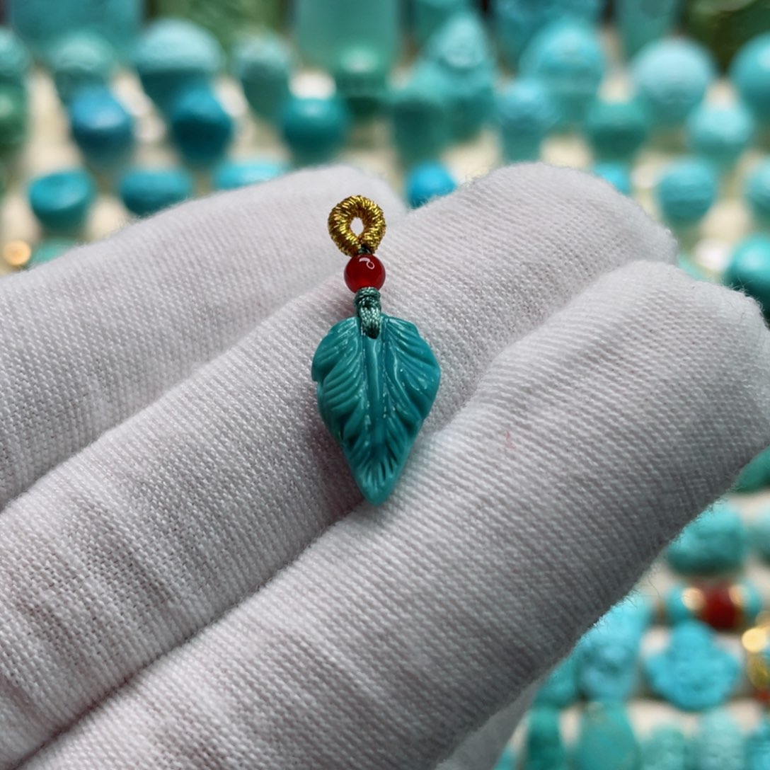 南红玛瑙颈饰未镶嵌