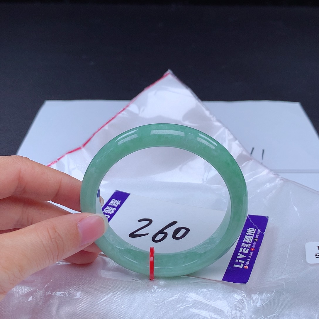 翡翠手镯未镶嵌手镯100101