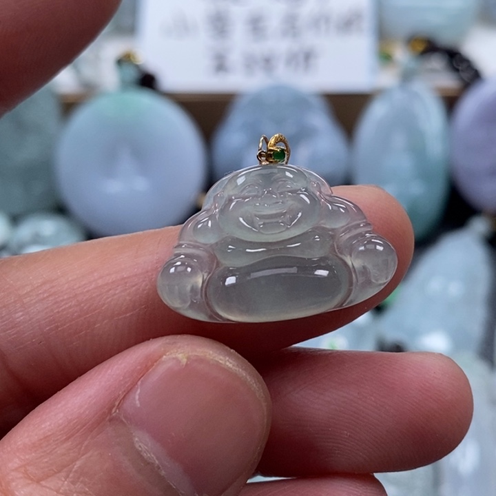 翡翠颈饰18K金镶嵌翡翠