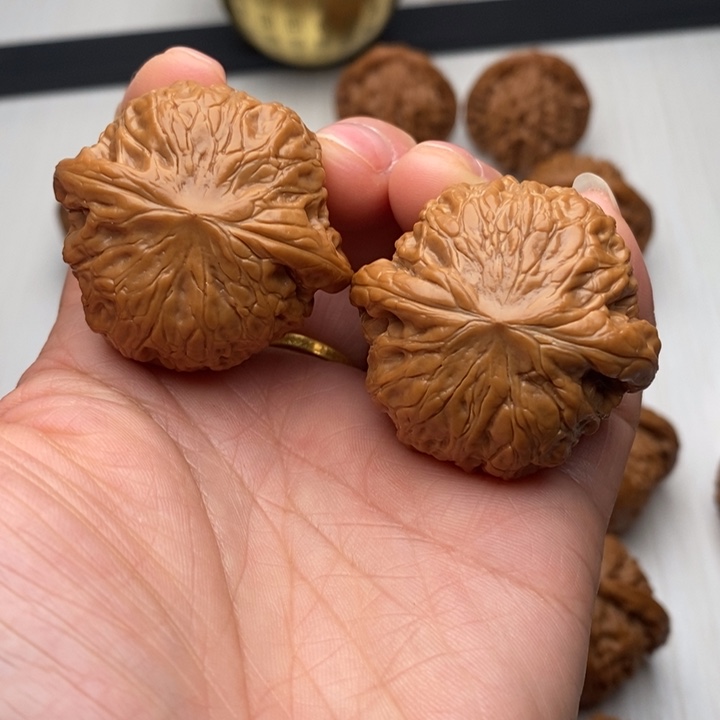 把件核桃文玩核桃铁锤