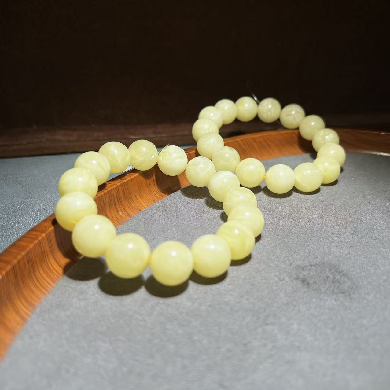 【张老斯珠宝】xy533天然蜜蜡手串（多样性发货 拍一发一）