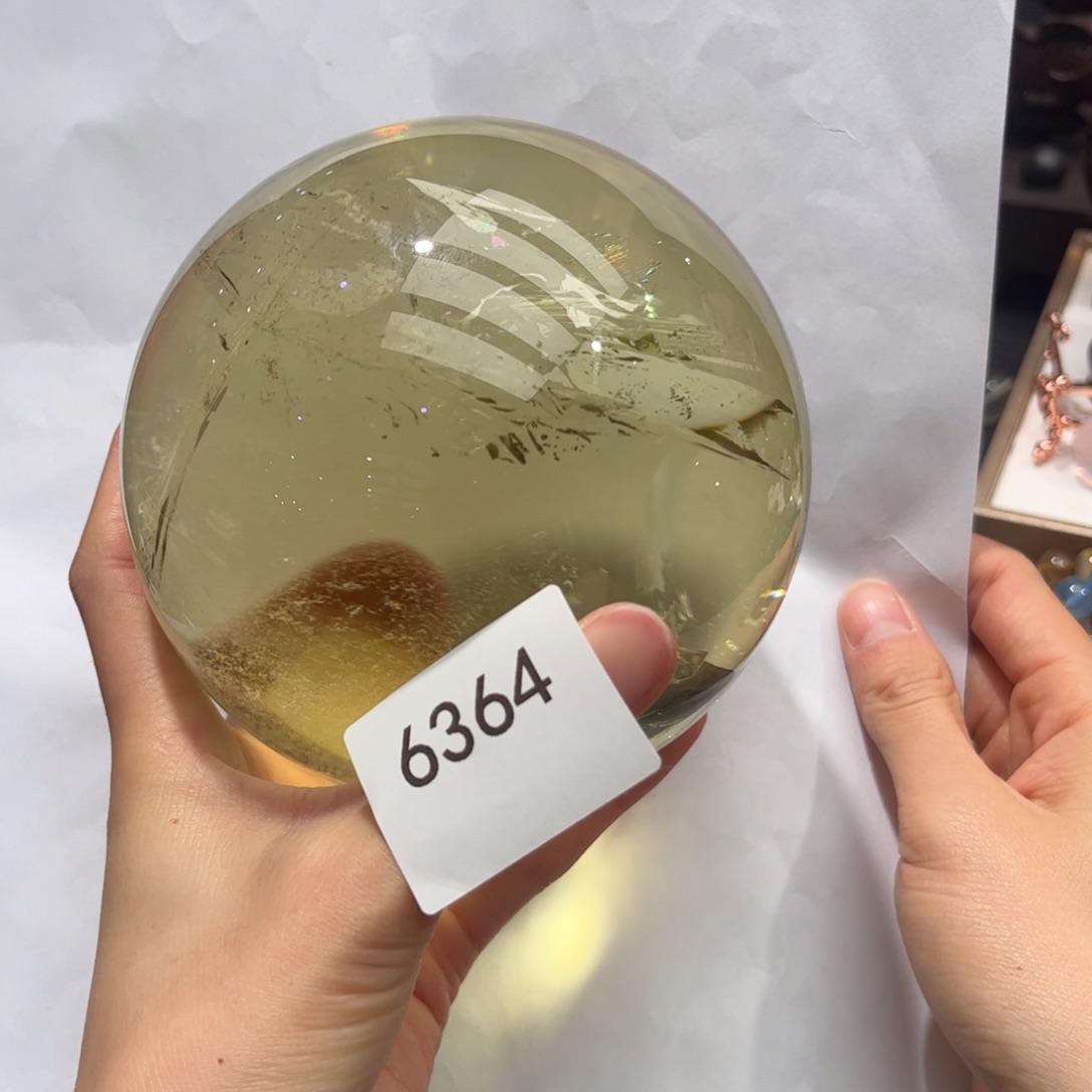 【闪购商品】未镶嵌大型摆件（非配饰）水晶立***娃