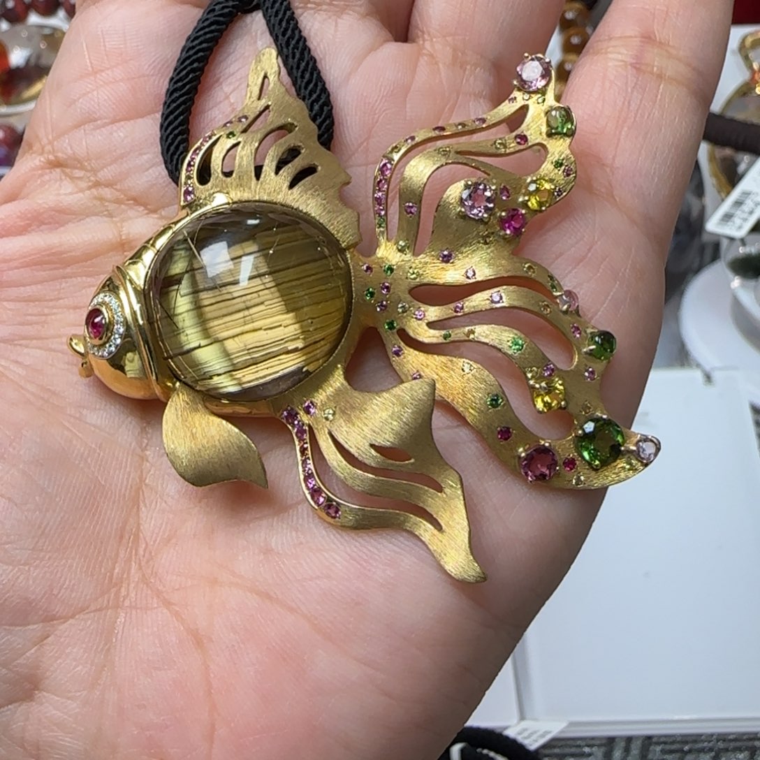 水晶吊坠18K金镶嵌JP37384成