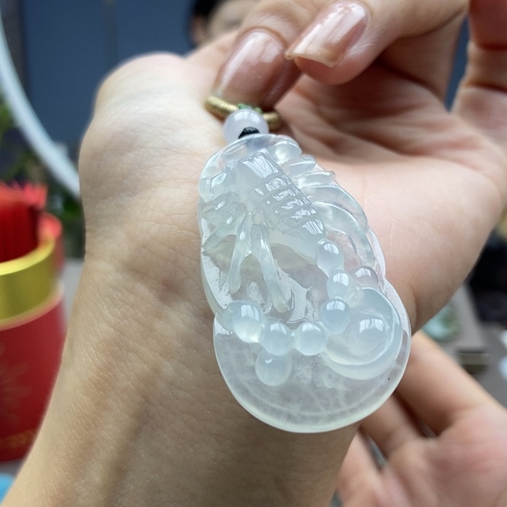 翡翠未镶嵌颈饰吊坠35