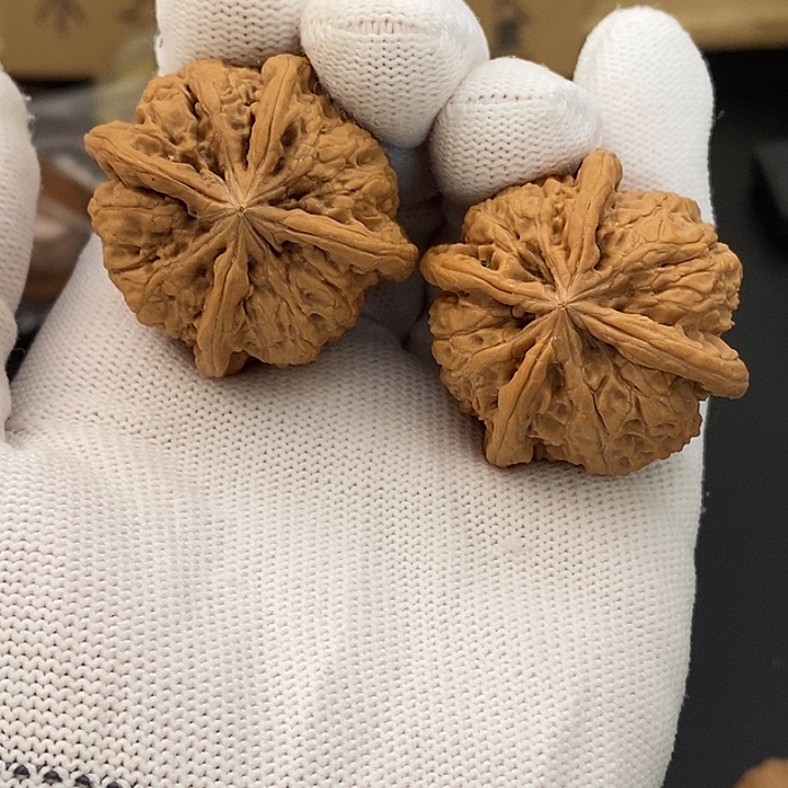 中***尐文玩核桃吊坠瑕疵不退不换