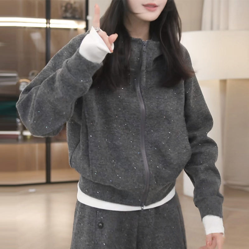 洋气网红款宽松显瘦连帽卫衣女装灰色高级感秋季新品宽松百搭帽衫