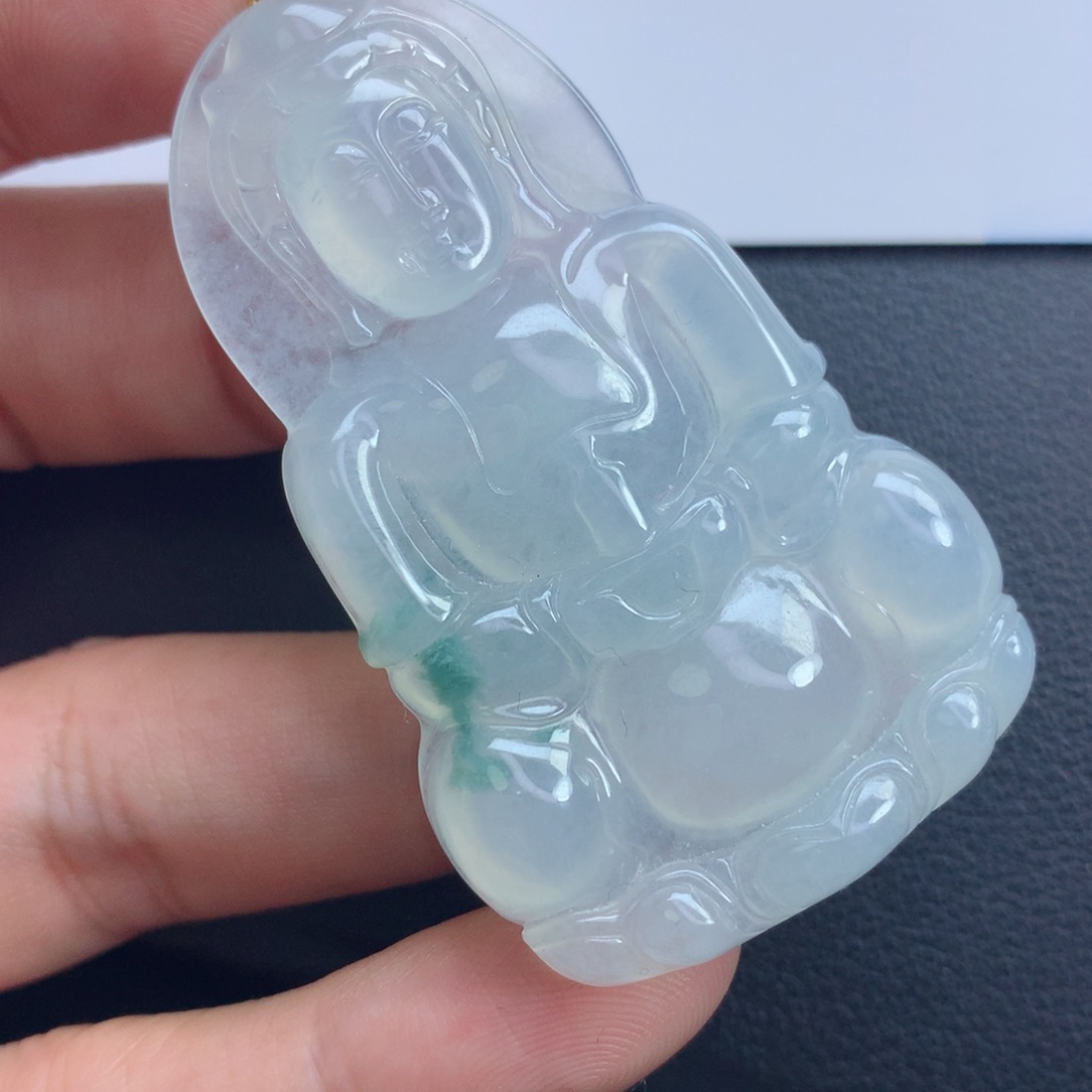 翡翠颈饰未镶嵌观音