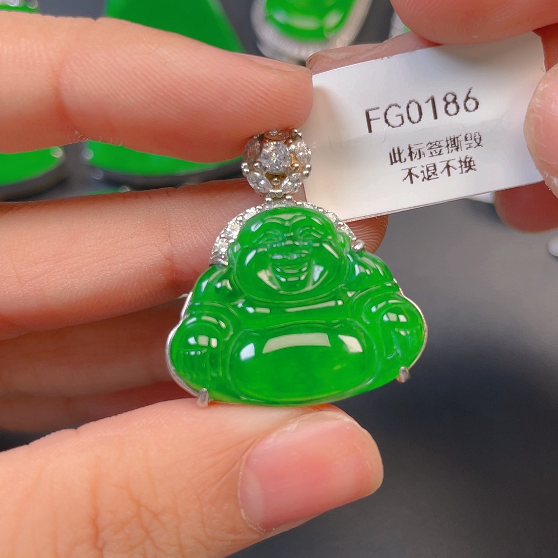 【闪购商品】颈饰银S925镶嵌翡翠翡翠