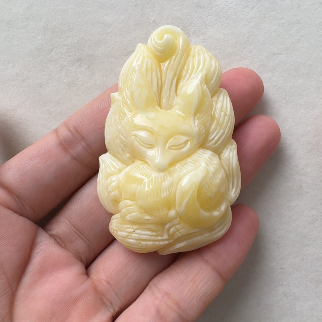 蜜蜡吊坠(不含链)未镶嵌