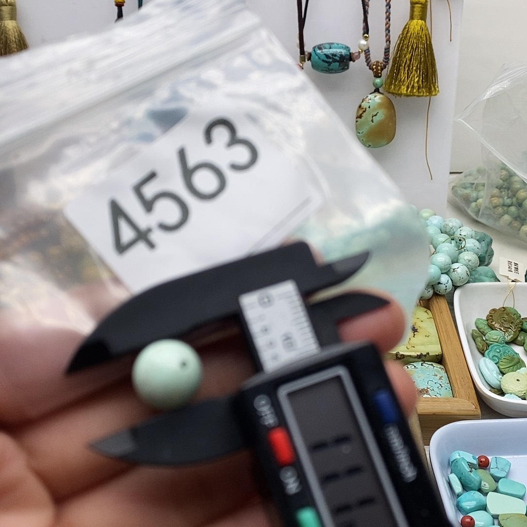 南红玛瑙未镶嵌颈饰