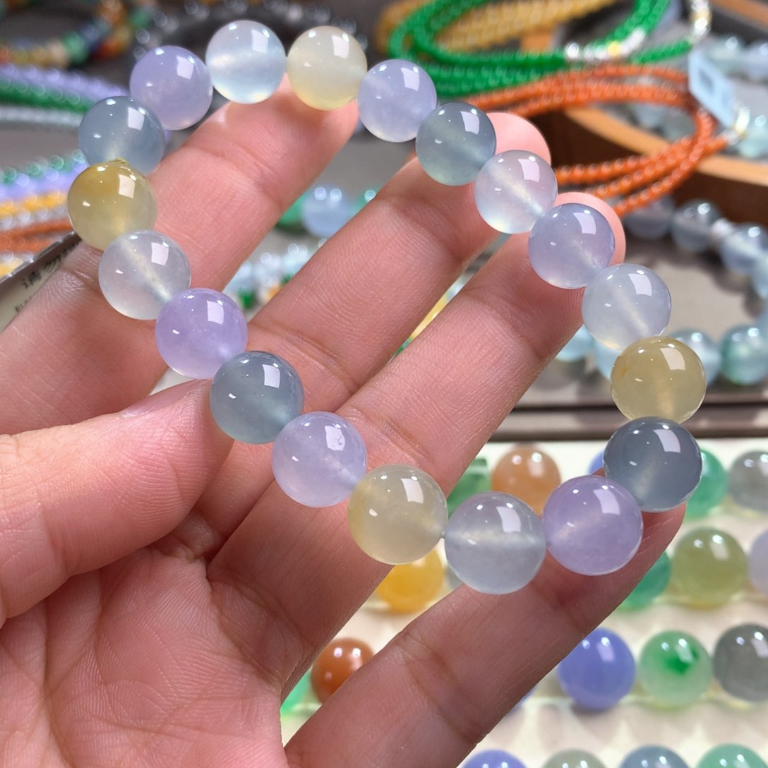 翡翠手链未镶嵌卡10