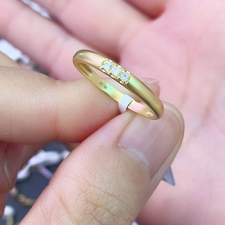 18K金镶嵌钻石戒指/指环