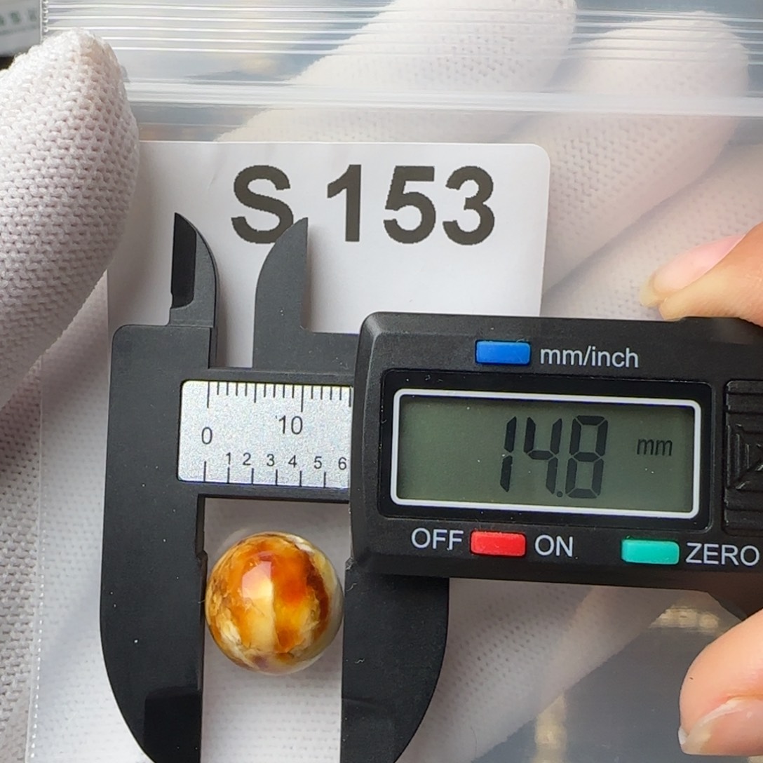 琥珀裸石未镶嵌微