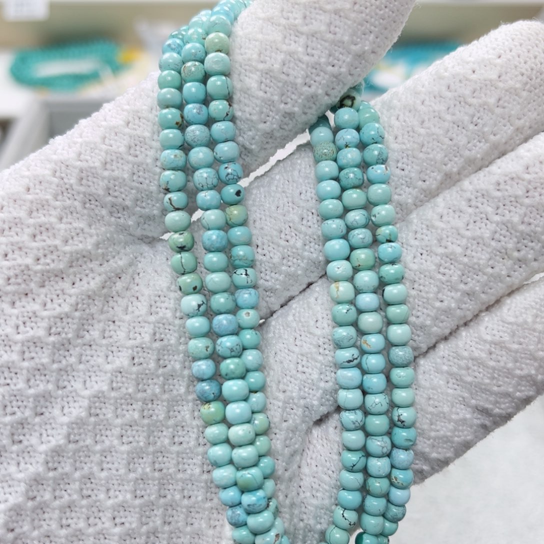 绿松石绿松石未镶嵌