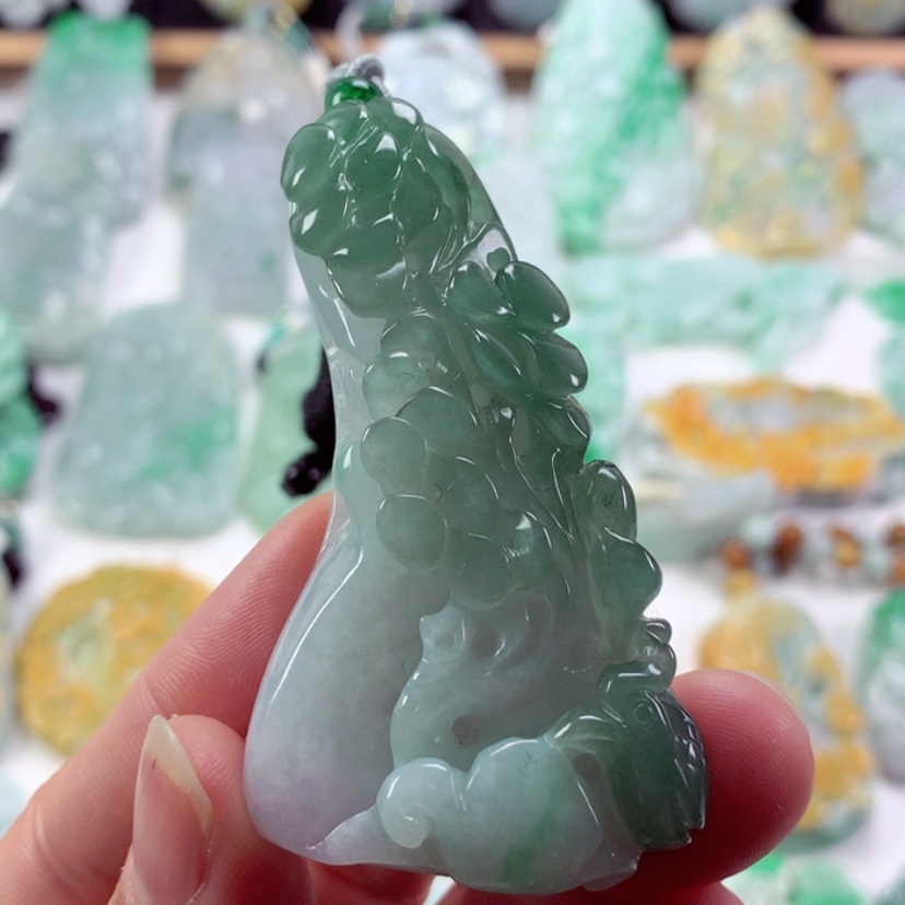 【闪购商品】翡翠吊坠(不含链)未镶嵌