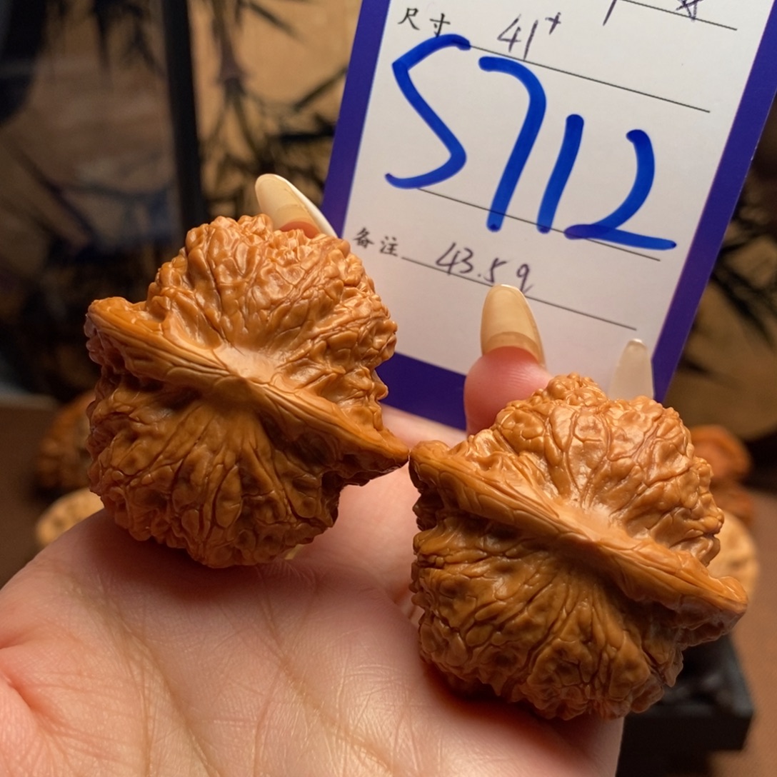 把件文玩核桃血麒麟41