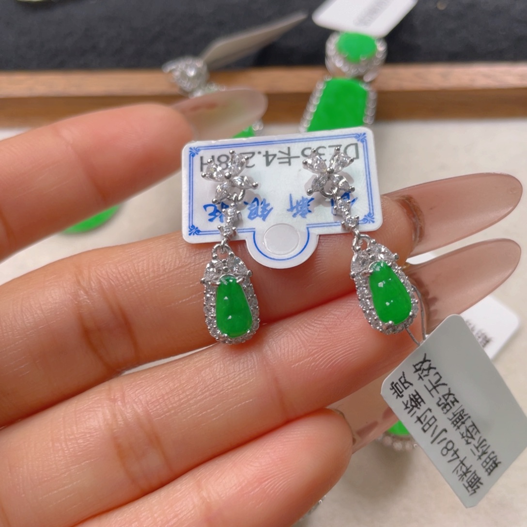 翡翠耳饰银S925镶嵌翡翠
